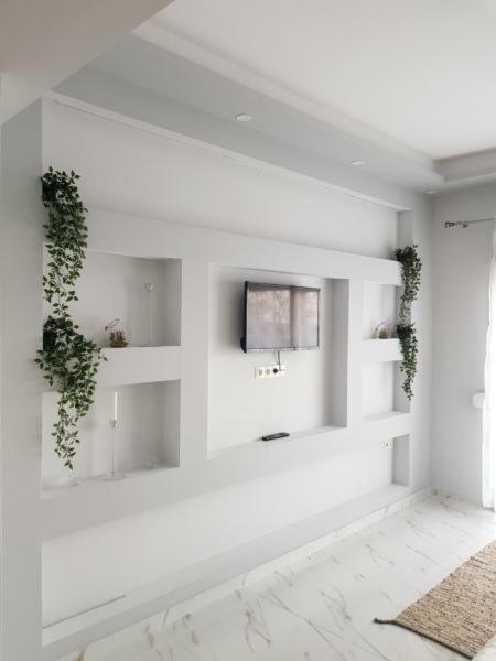 Kristina Family Home Nea Iraklia Bagian luar foto