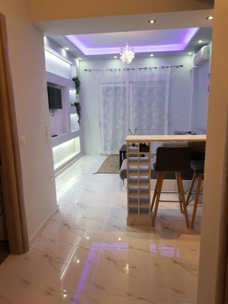 Kristina Family Home Nea Iraklia Bagian luar foto