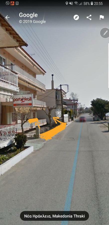 Kristina Family Home Nea Iraklia Bagian luar foto